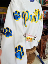 Load image into Gallery viewer, PRE-ORDER Panthers Sweater (Longoria MS Edinburg)
