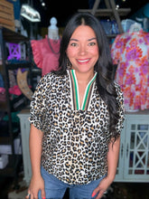 Load image into Gallery viewer, Leopard Lotus Top
