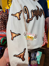Load image into Gallery viewer, PRE-ORDER Longhorns Sweater (UT)
