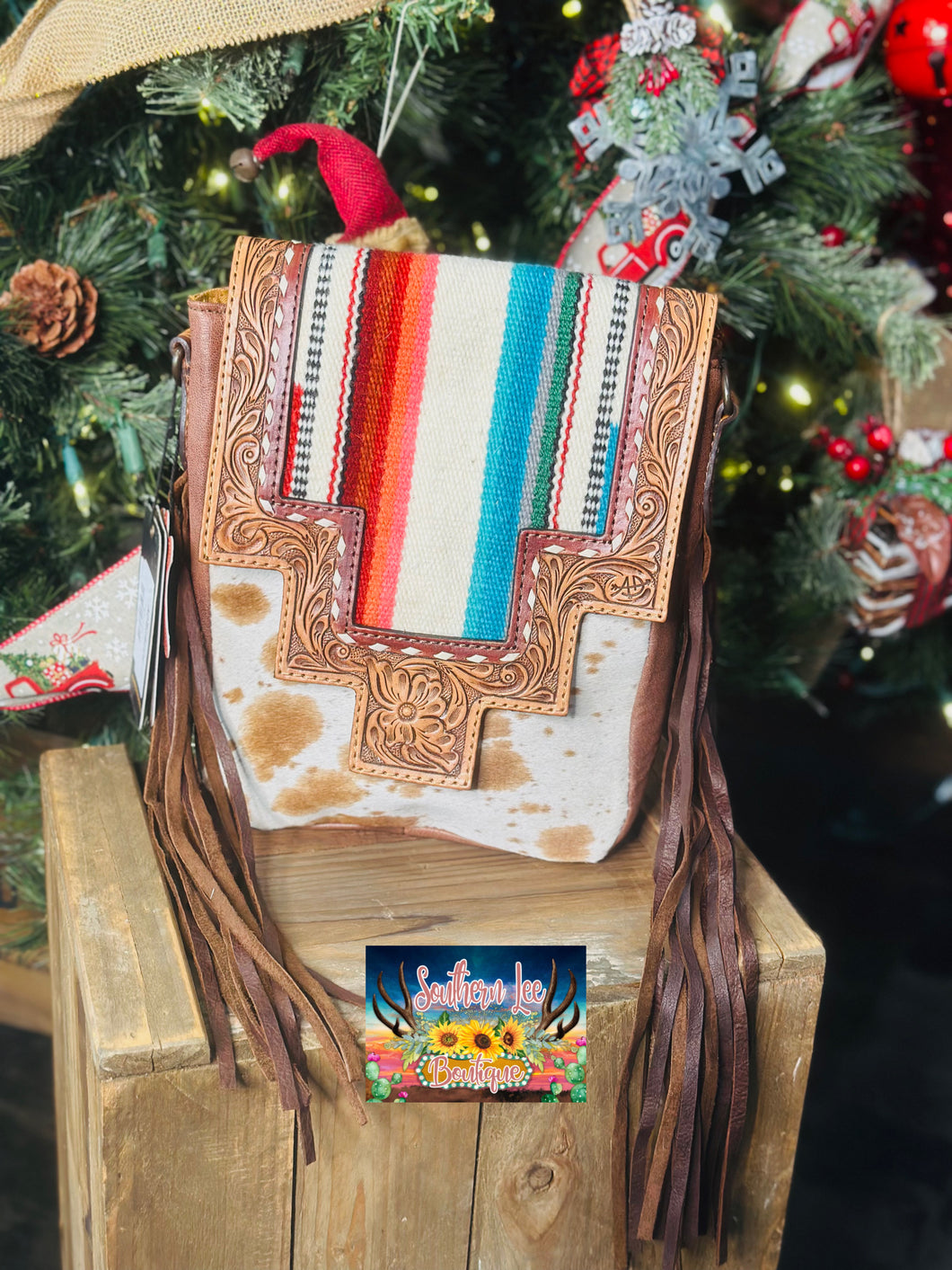 AMERICAN DARLING SERAPE/COWHIDE/TOOLED BAG-856H