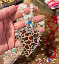 Load image into Gallery viewer, Leopard Heart Necklace
