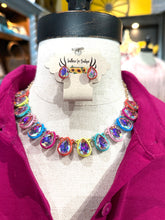 Load image into Gallery viewer, Multicolor Necklace Set

