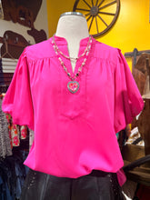 Load image into Gallery viewer, Heart Of Lust Necklace
