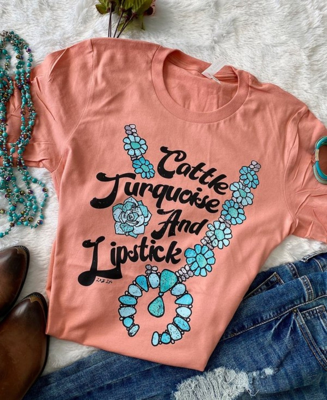 CATTLE TURQOUISE AND LIPSTICK TEE