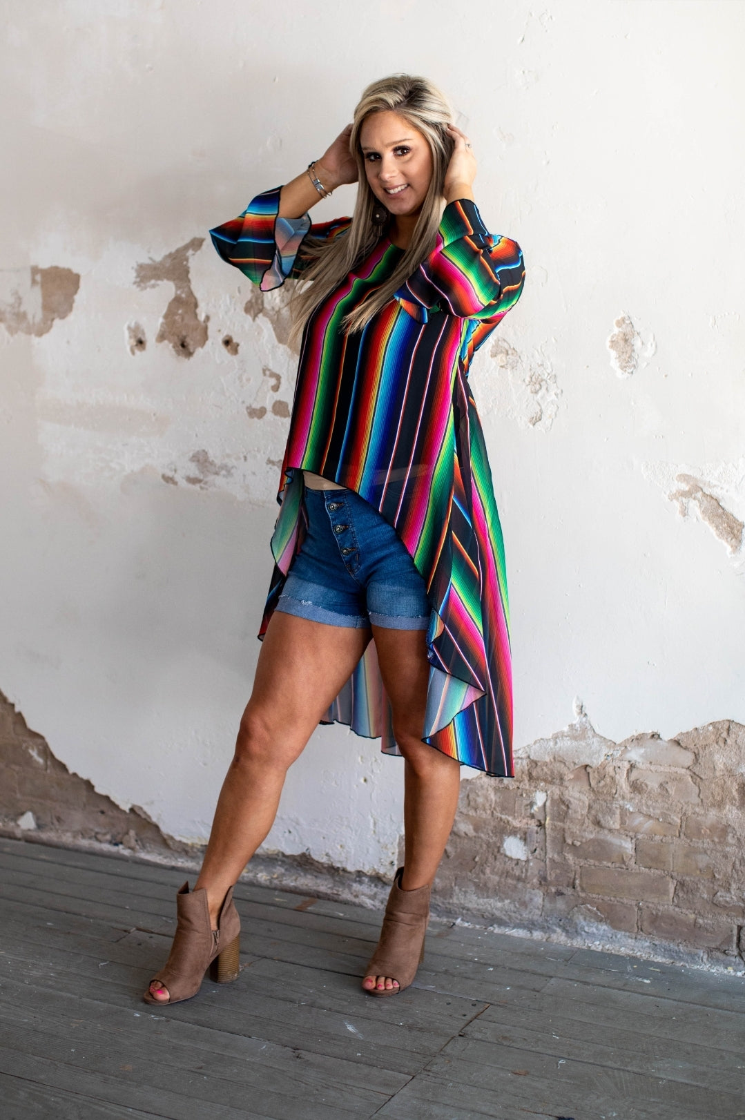 SERAPE HIGH LOW BLOUSE